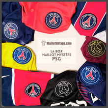 Charger l&#39;image dans la galerie, La Box Maillot Mystère Paris Saint Germain (Édition Limitée)
